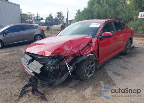 2025 Kia K4 Lxs z USA, uszkodzony, nr VIN 3KPFT4DE3SE135868